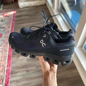 On Running women’s Navy  Athletic Shoes